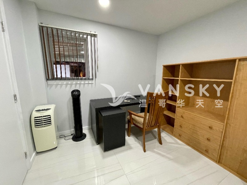 251213115918_unnamed 1.jpg